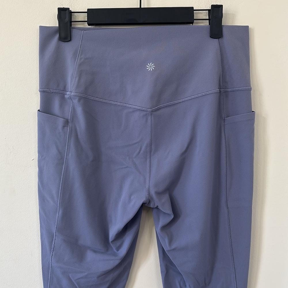 Athleta Salutation Stash High Rise 7/8 Legging Shadow Blue Size Large - Picture 8 of 11